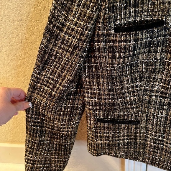 💙3/$20 JONES, New York Tweed Metallic Jacket Size 6 - Picture 4 of 10